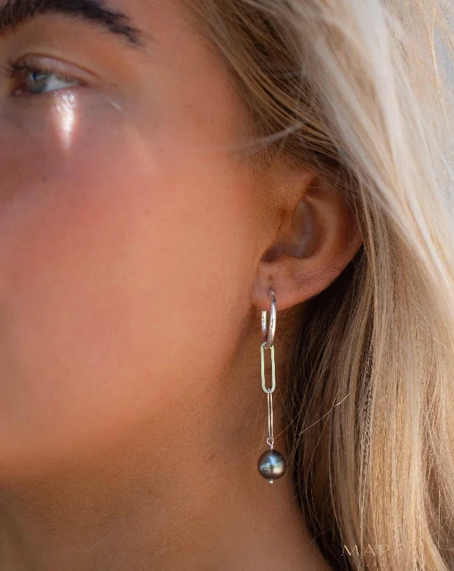 Pure gem earrings-Tahitian Pearl Earrings ~ 14k Gold Filled, Rose Gold Filled or Sterling Silver 925 ~ ME220