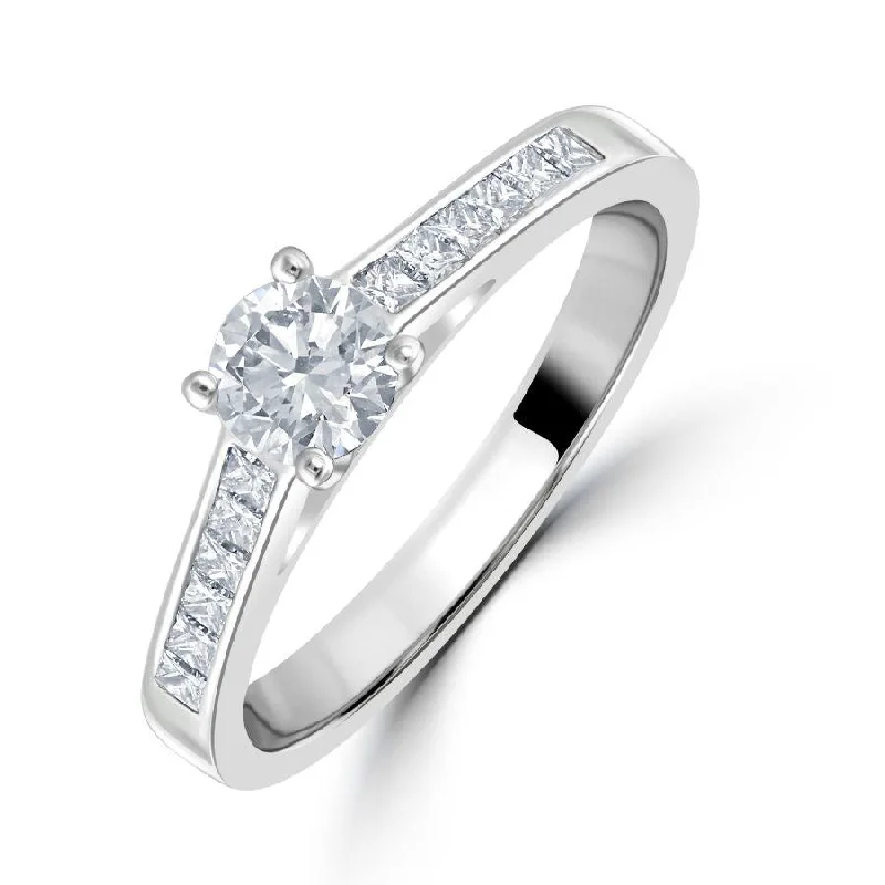 0.66ct Round Brilliant Cut Diamond Solitaire Platinum Ring with Diamond Shoulders