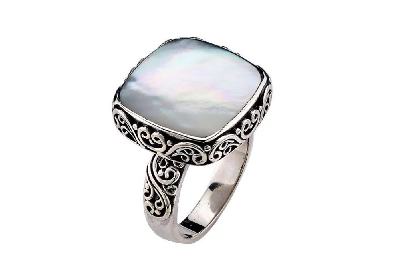 Mystic eye rings-Mystic eye rings-Wander Ring- Mother Of Pearl