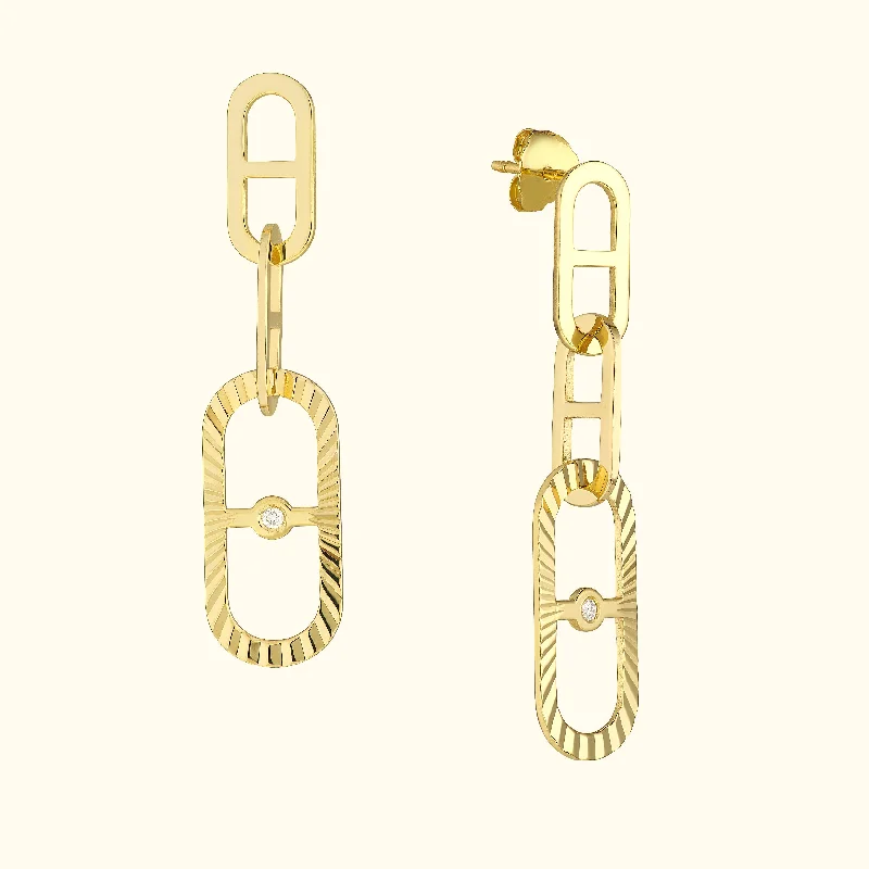 Pure gem earrings-Interlocking Diamond Radiant Link Earrings