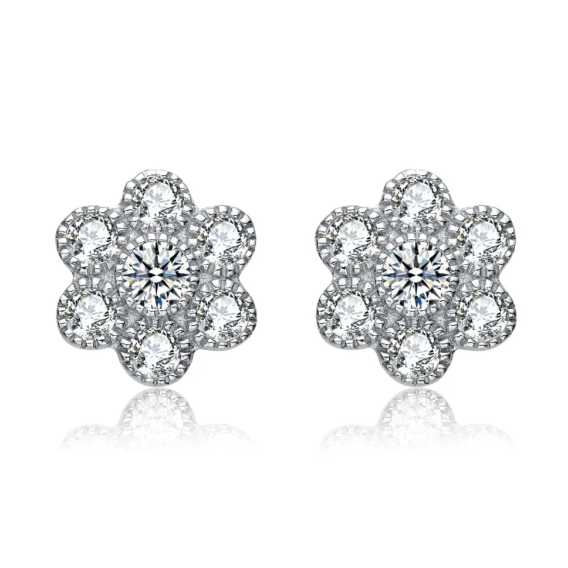 Thick tier earrings-Fleur Shape Stud Earrings