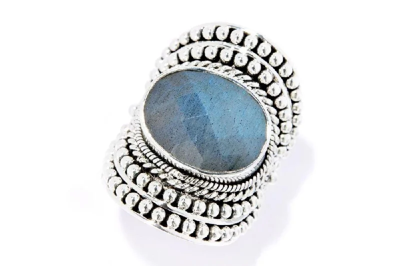 Fine pearl rings-Fine pearl rings-Beloved Ring- Labradorite